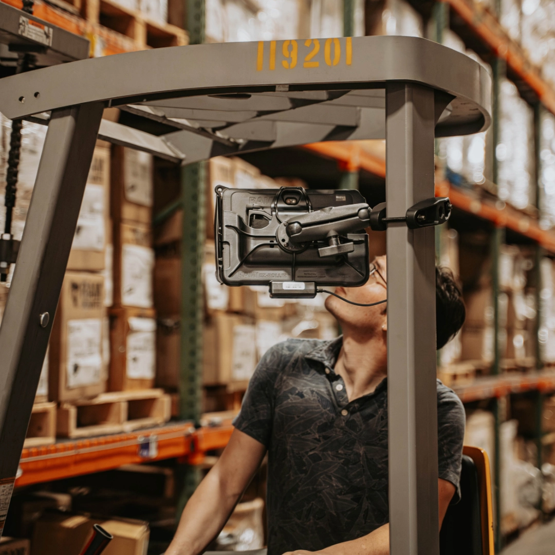 Wózki widłowe i transport wewnętrzny